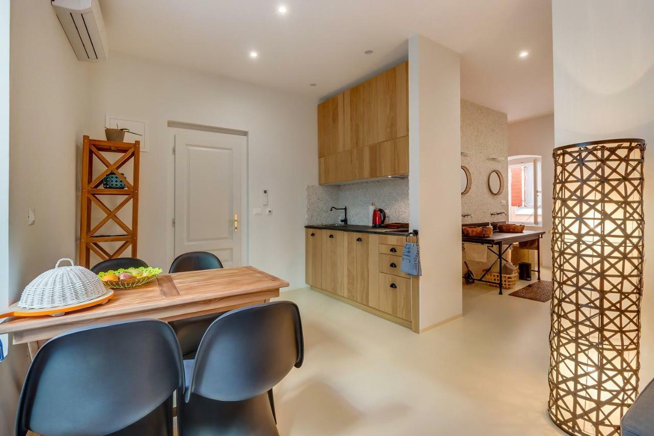 Apartments Argemonia Mali Lošinj Εξωτερικό φωτογραφία