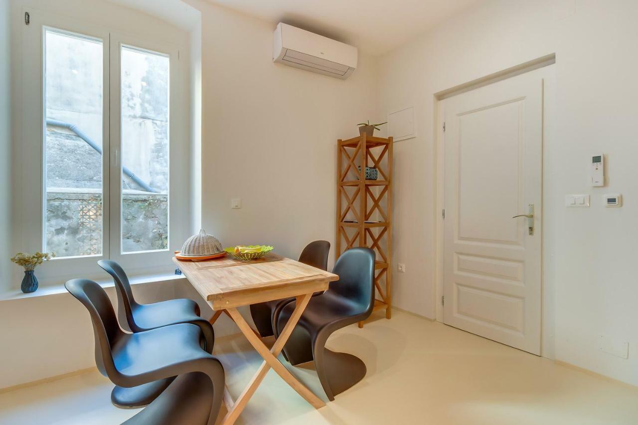 Apartments Argemonia Mali Lošinj Εξωτερικό φωτογραφία